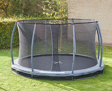 Trampoliny Do Ogrodu Dla Dzieci Kupuj Tanio Na Jysk Pl